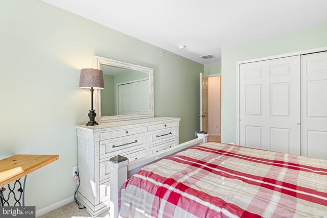 8 JAMIES CT, Warminster, PA 18974