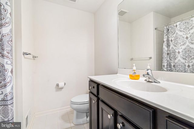 8 JAMIES CT, Warminster, PA 18974