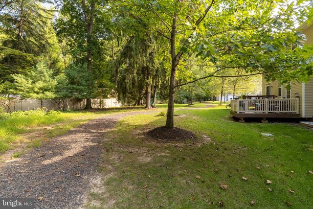 8 JAMIES CT, Warminster, PA 18974