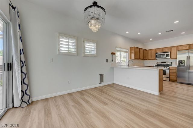 661 Chase Tree Street, Las Vegas, NV 89144