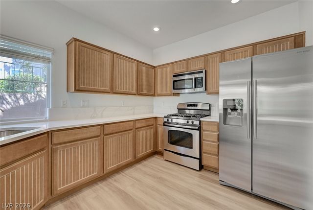 661 Chase Tree Street, Las Vegas, NV 89144