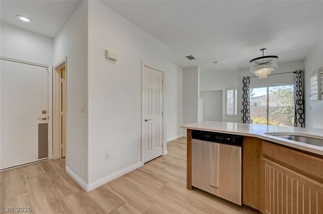 661 Chase Tree Street, Las Vegas, NV 89144