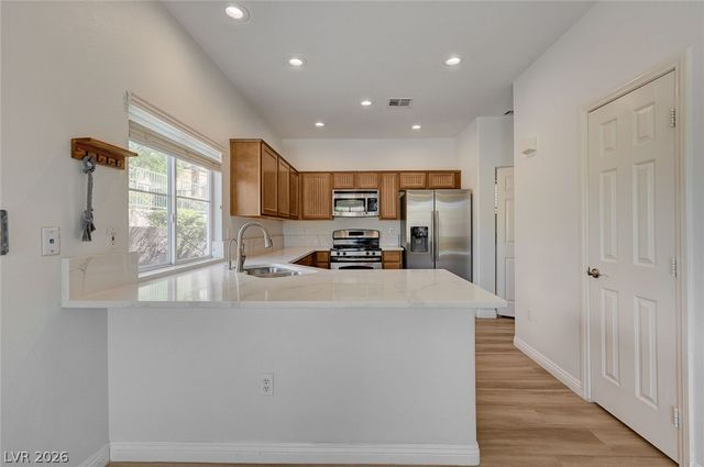 661 Chase Tree Street, Las Vegas, NV 89144