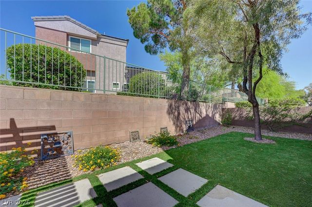 661 Chase Tree Street, Las Vegas, NV 89144