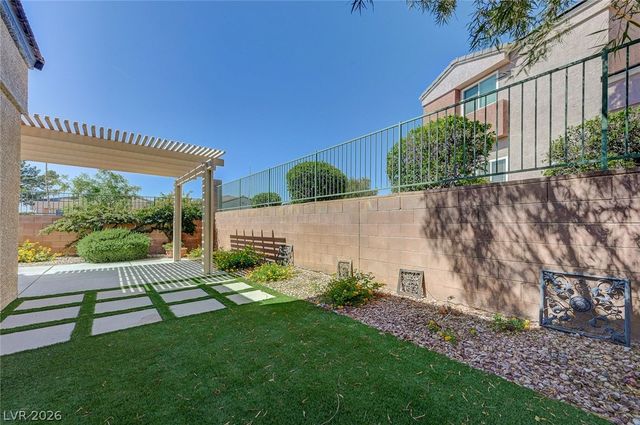 661 Chase Tree Street, Las Vegas, NV 89144
