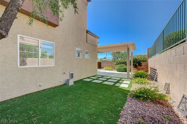 661 Chase Tree Street, Las Vegas, NV 89144