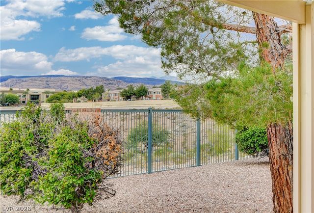 661 Chase Tree Street, Las Vegas, NV 89144