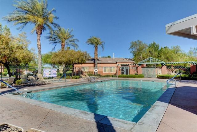 661 Chase Tree Street, Las Vegas, NV 89144
