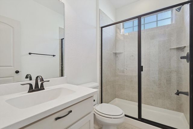 504 Warwick Boulevard, Lewisville, TX 75056