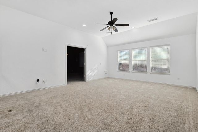 504 Warwick Boulevard, Lewisville, TX 75056