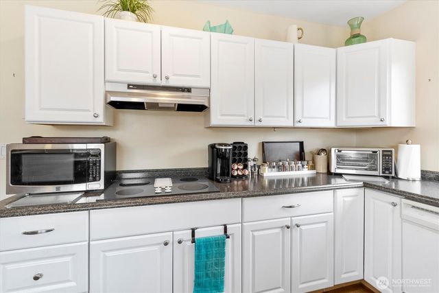 17703 W Big Lake Blvd, Mount Vernon, WA 98274