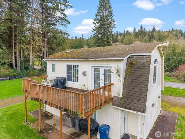 17703 W Big Lake Blvd, Mount Vernon, WA 98274