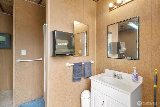 17703 W Big Lake Blvd, Mount Vernon, WA 98274