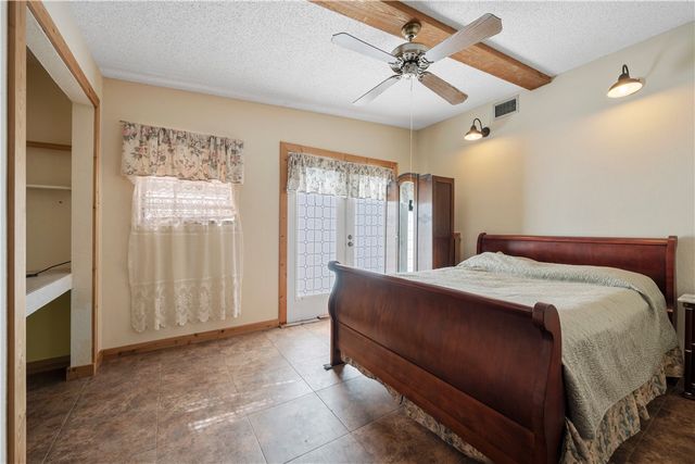 3949 County Road 4705, Aransas Pass, TX 78336