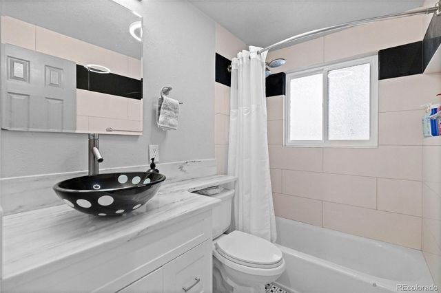 642 S Racine Street, Aurora, CO 80012