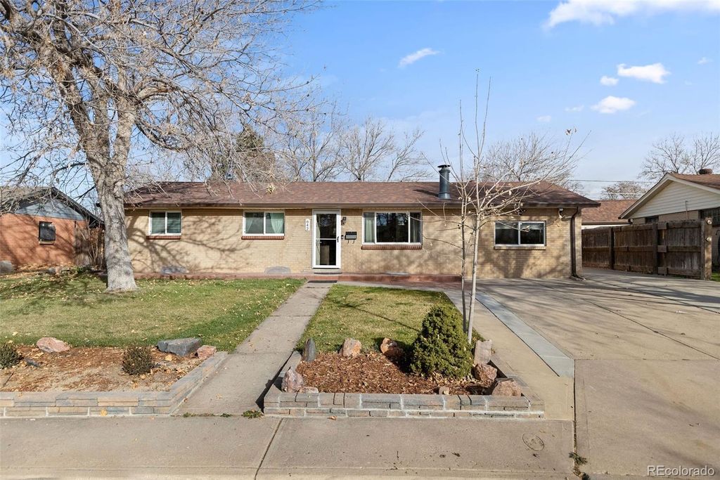 642 S Racine Street, Aurora, CO 80012