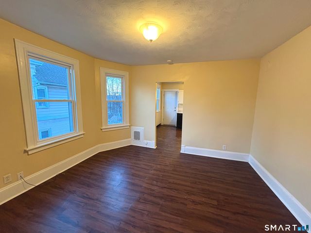 171 Bassett Street, New Britain, CT 06051