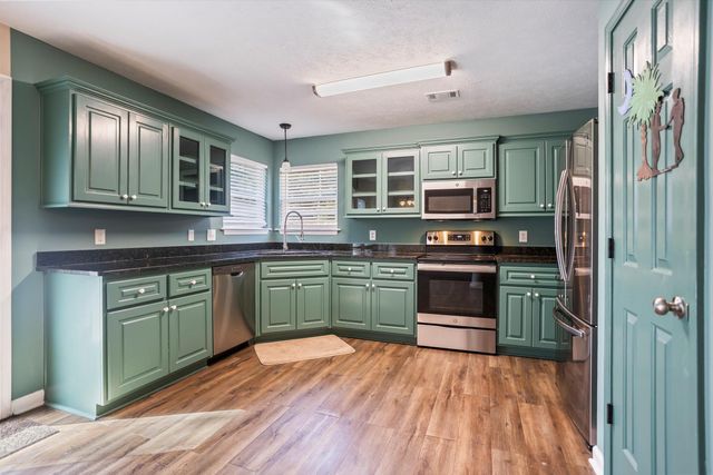404 Pine Avenue SE, Aiken, SC 29803