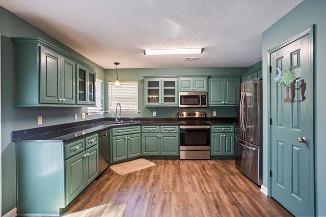 404 Pine Avenue SE, Aiken, SC 29803
