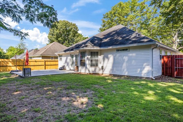 404 Pine Avenue SE, Aiken, SC 29803