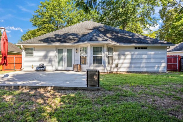 404 Pine Avenue SE, Aiken, SC 29803