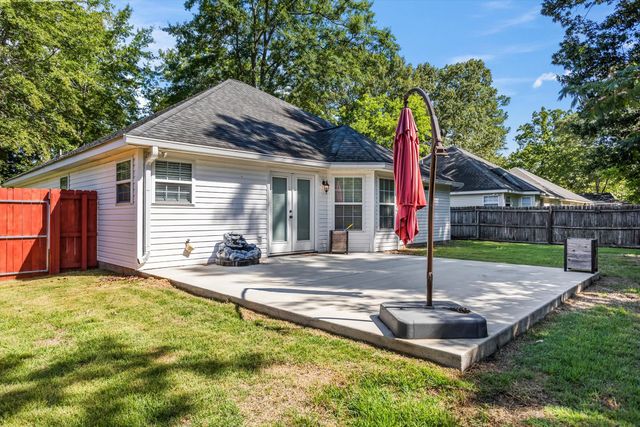404 Pine Avenue SE, Aiken, SC 29803