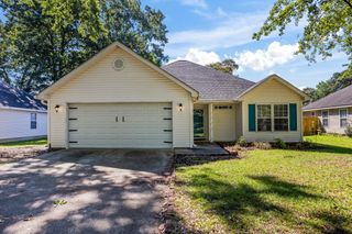 404 Pine Avenue SE, Aiken, SC 29803