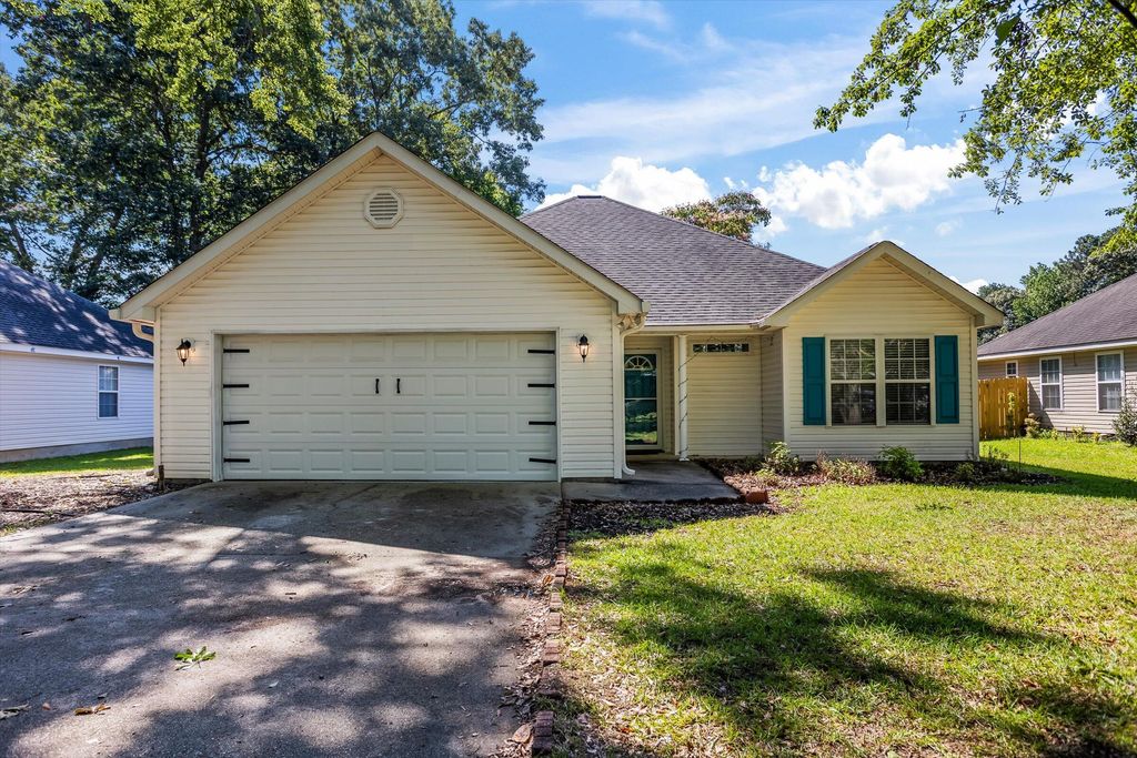 404 Pine Avenue SE, Aiken, SC 29803