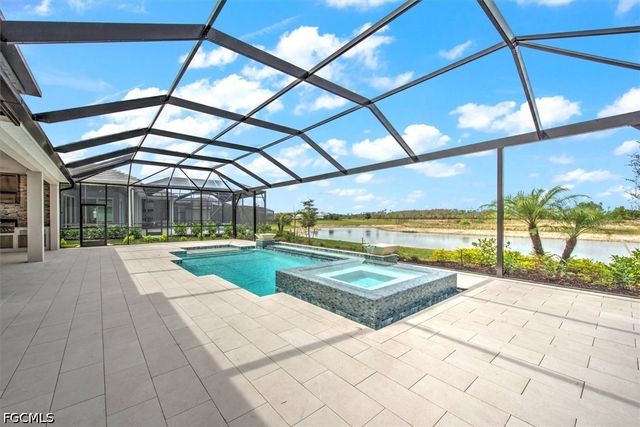 17211 Blue Sapphire DR, Fort Myers, FL 33913