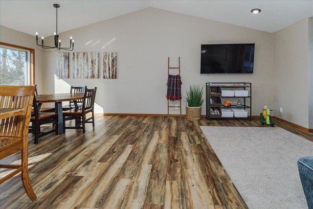 320 Bluebill Street, Baldwin, WI 54002