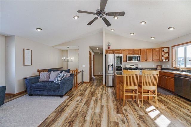 320 Bluebill Street, Baldwin, WI 54002