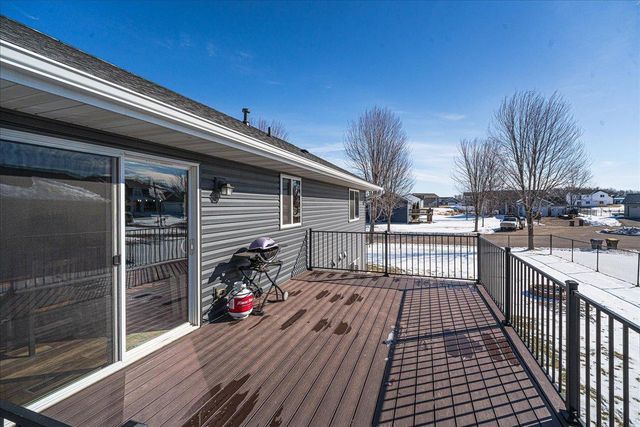 320 Bluebill Street, Baldwin, WI 54002