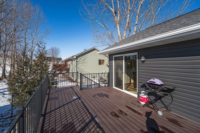 320 Bluebill Street, Baldwin, WI 54002