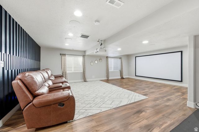 6299 W MEADOW GRASS DR, South Jordan, UT 84009