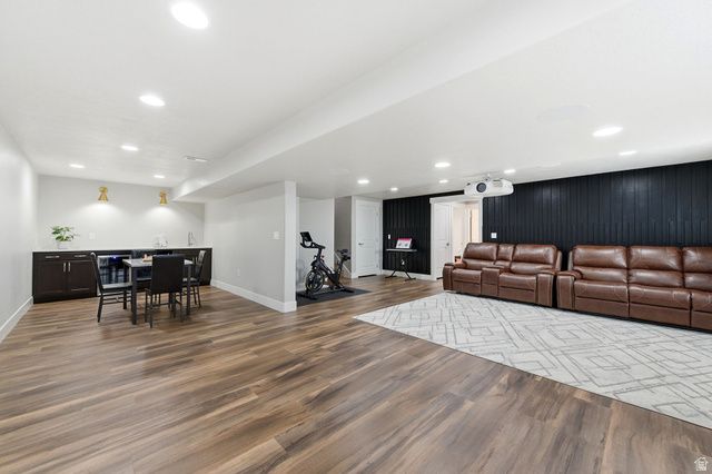 6299 W MEADOW GRASS DR, South Jordan, UT 84009