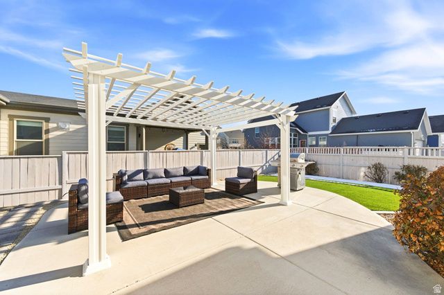 6299 W MEADOW GRASS DR, South Jordan, UT 84009