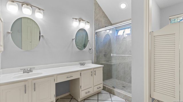 17910 AUTUMN KNL, San Antonio, TX 78258