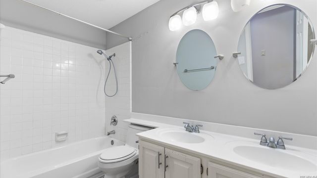17910 AUTUMN KNL, San Antonio, TX 78258