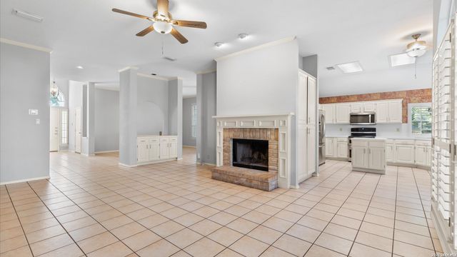 17910 AUTUMN KNL, San Antonio, TX 78258