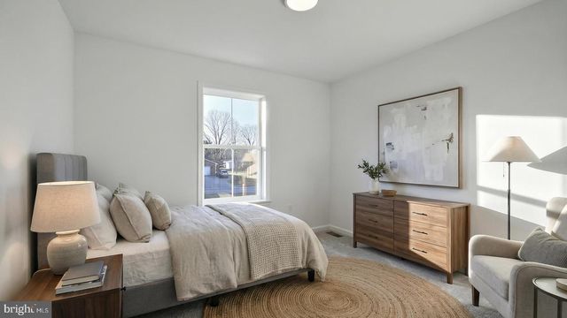 129 ALEXANDRIA DR, Annville, PA 17003