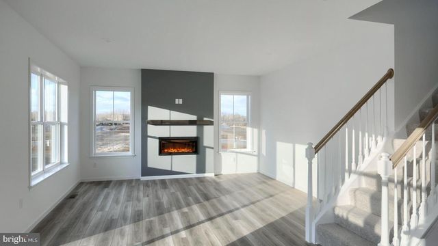 129 ALEXANDRIA DR, Annville, PA 17003