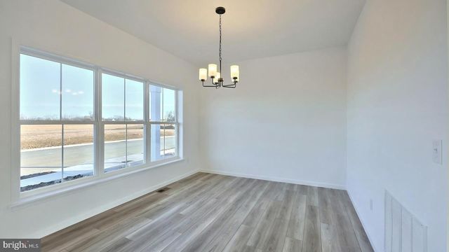 129 ALEXANDRIA DR, Annville, PA 17003