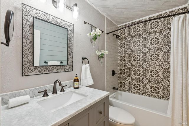 1195 Congress Valley Rd, Napa, CA 94558