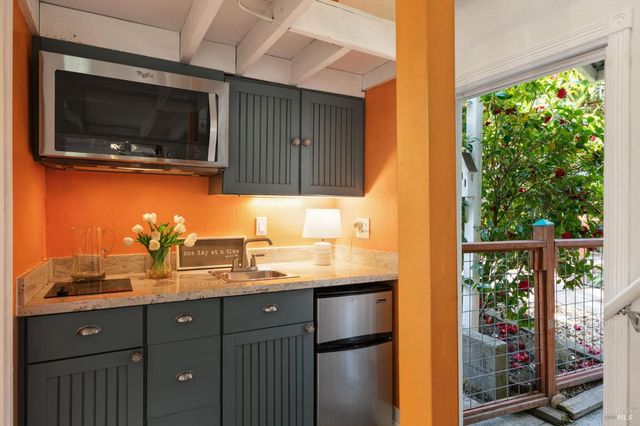 1195 Congress Valley Rd, Napa, CA 94558