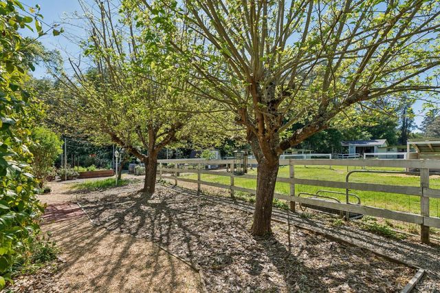 1195 Congress Valley Rd, Napa, CA 94558