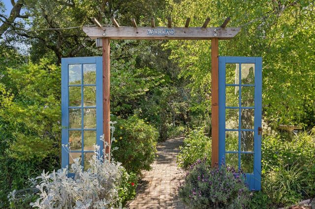 1195 Congress Valley Rd, Napa, CA 94558