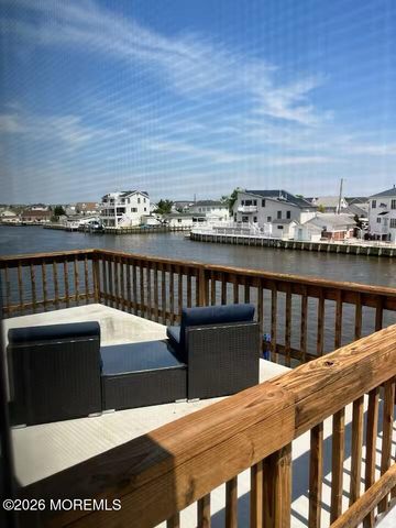 220 Catherine Lane, Beach Haven West, NJ 08050