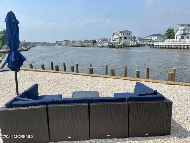 220 Catherine Lane, Beach Haven West, NJ 08050