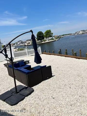 220 Catherine Lane, Beach Haven West, NJ 08050