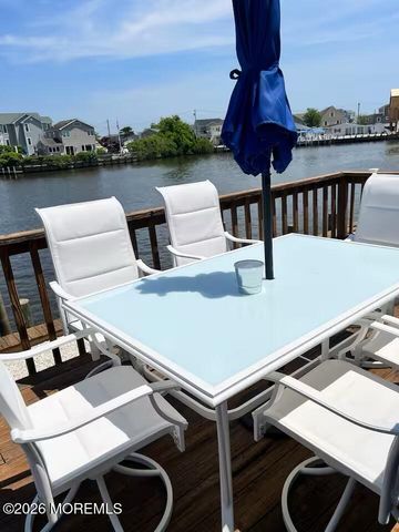 220 Catherine Lane, Beach Haven West, NJ 08050